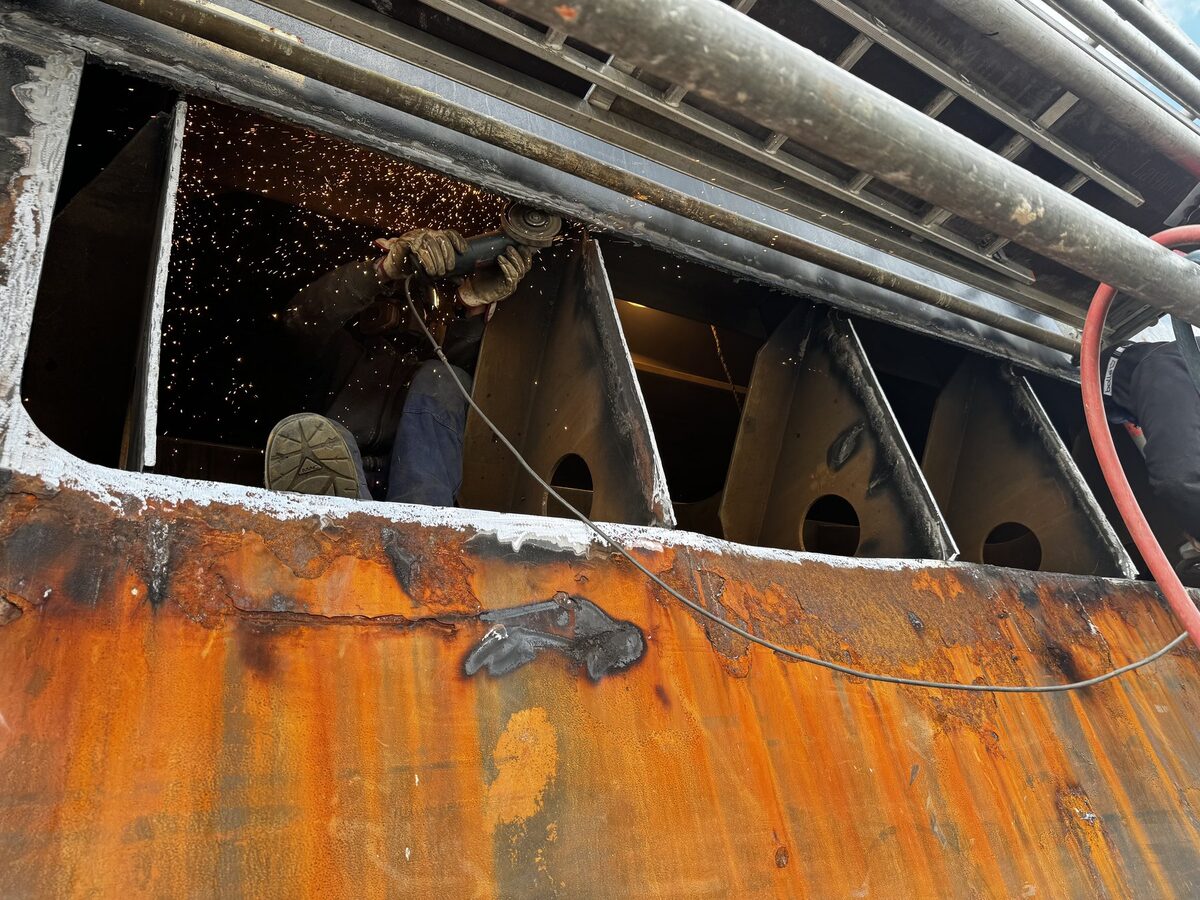 Internal access during shell plate work